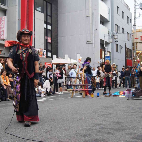 大須大道町人祭で火付盗賊ファイアーパフォーマンス