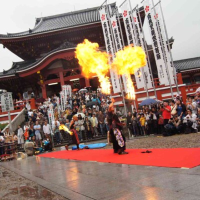 大須大道町人祭で火付盗賊ファイアーパフォーマンス