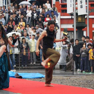 大須大道町人祭で火付盗賊ファイアーパフォーマンス