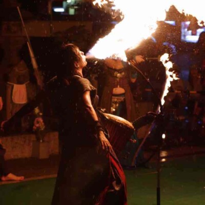 火吹き 大須大道町人祭で火付盗賊ファイアーパフォーマンス