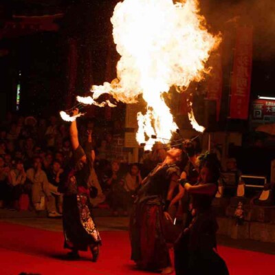 火吹き 大須大道町人祭で火付盗賊ファイアーパフォーマンス