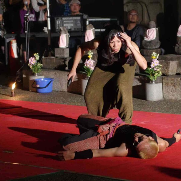 大須大道町人祭で火付盗賊ファイアーパフォーマンス