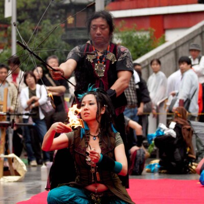 大須大道町人祭で火付盗賊ファイアーパフォーマンス
