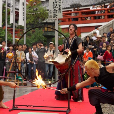 大須大道町人祭で火付盗賊ファイアーパフォーマンス