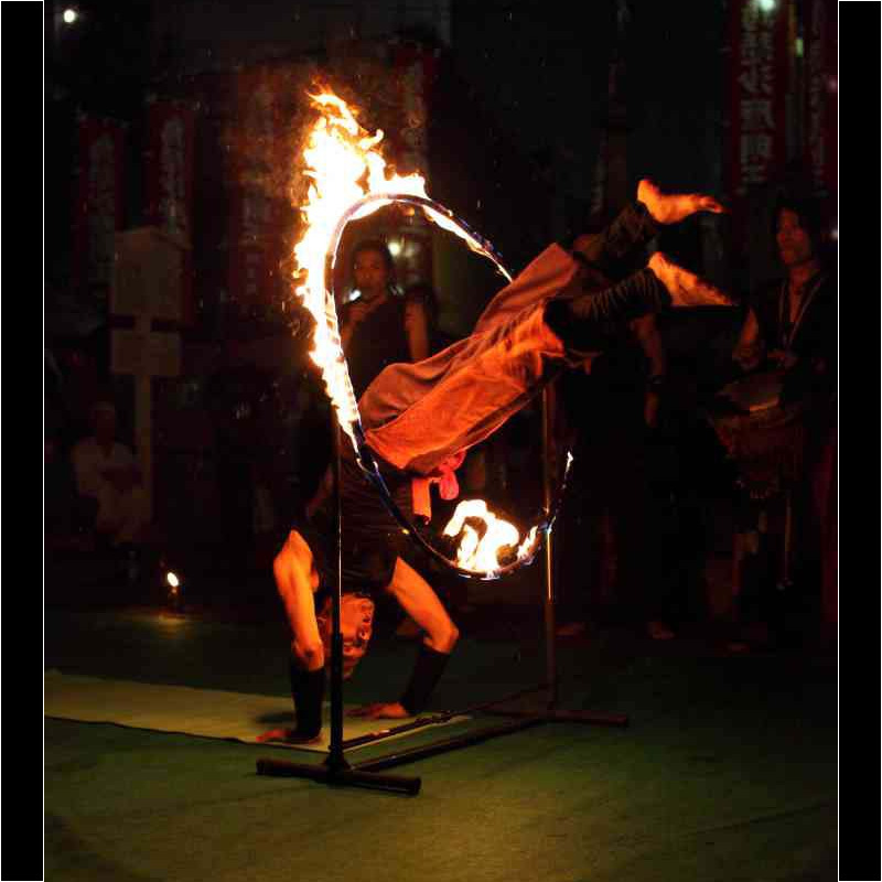 大須大道町人祭で火付盗賊ファイアーパフォーマンス