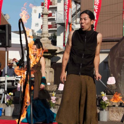 大須大道町人祭で火付盗賊ファイアーパフォーマンス