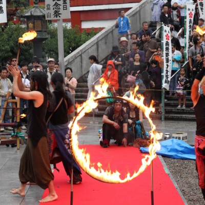 大須大道町人祭で火付盗賊ファイアーパフォーマンス