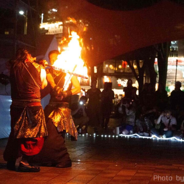 千葉中央公園で火付盗賊ファイアーパフォーマンス