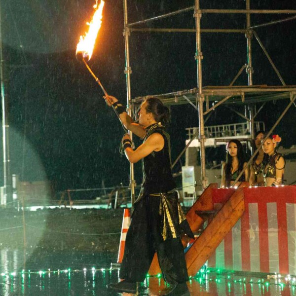 気仙沼みなとまつりでファイアーパフォーマンス