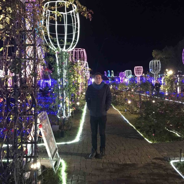 長崎ハウステンボスでイルミネーションとファイアーの冬のイベント、炎と光の王国CM撮影後、園内を散策