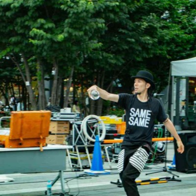 ソラマチ大道芸フェスティバルでのコンタクトジャグリング