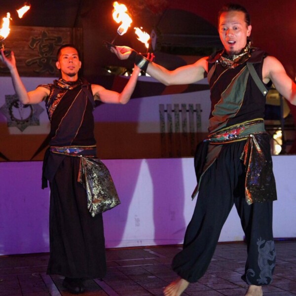 千葉中央公園で火付盗賊ファイアーパフォーマンス