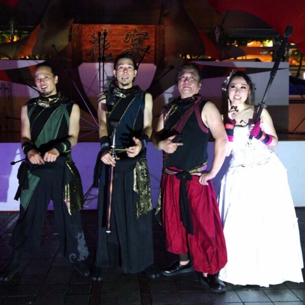 千葉中央公園で火付盗賊ファイアーパフォーマンス