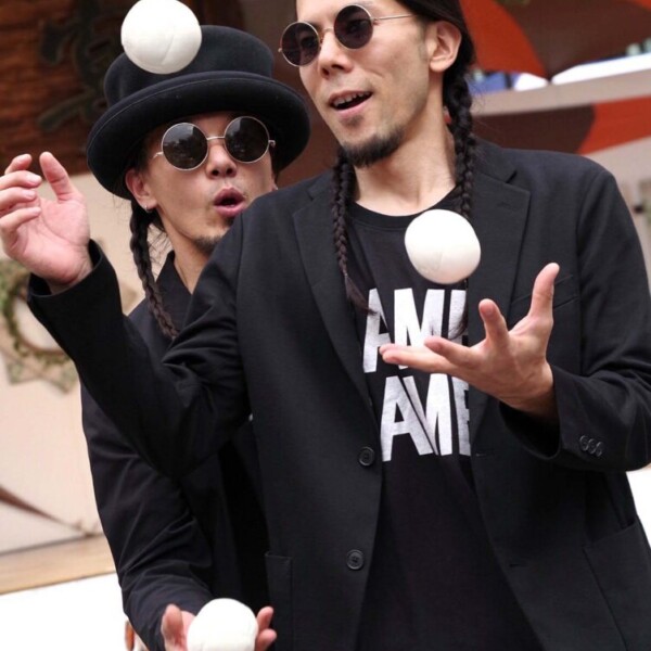 ボールジャグリング