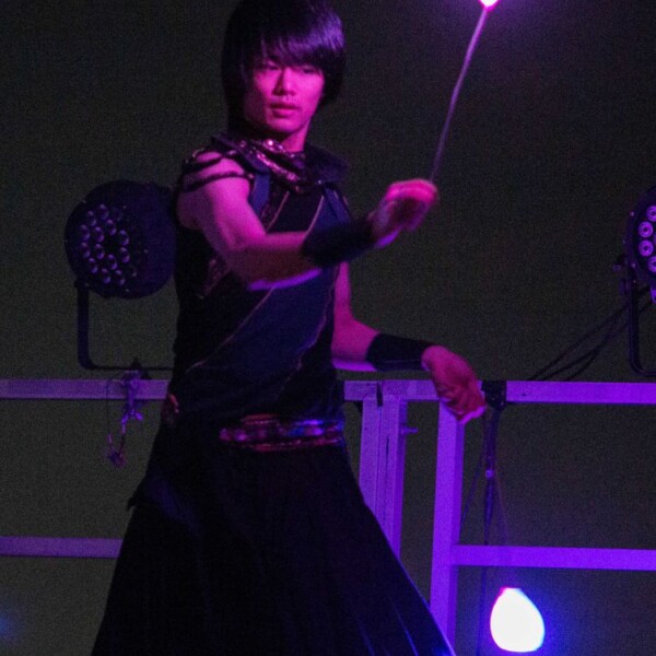 アゲハ東京の17周年イベントでライトパフォーマンス