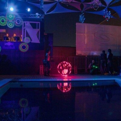 アゲハ東京の17周年イベントでライトパフォーマンス