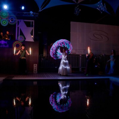 アゲハ東京の17周年イベントでライトパフォーマンス