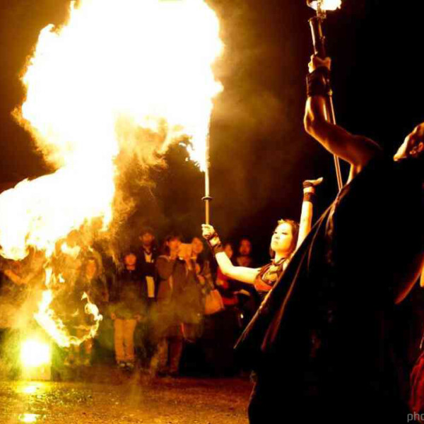 豊橋のベリーダンスイベントでファイアーショー