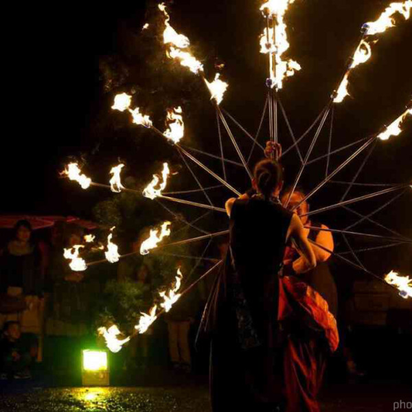 豊橋のベリーダンスイベントでファイアーショー