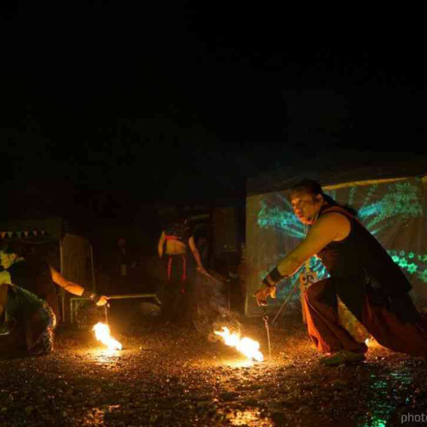 豊橋のベリーダンスイベントでファイアーショー