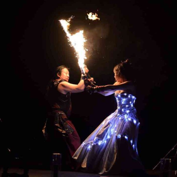 徳島のあすたむらんどでクリスマスファイアーショー