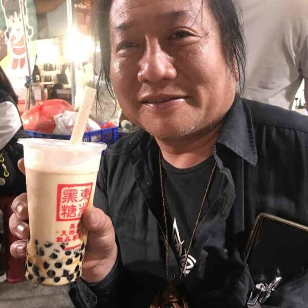 タピリストノンタン 花園夜市でタピオカ