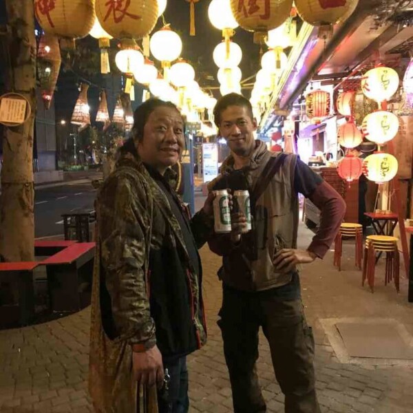 ホテルから歩いて3分で神農街! 夜の神農街