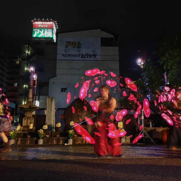 大須大道町人祭でLEDパフォーマンス
