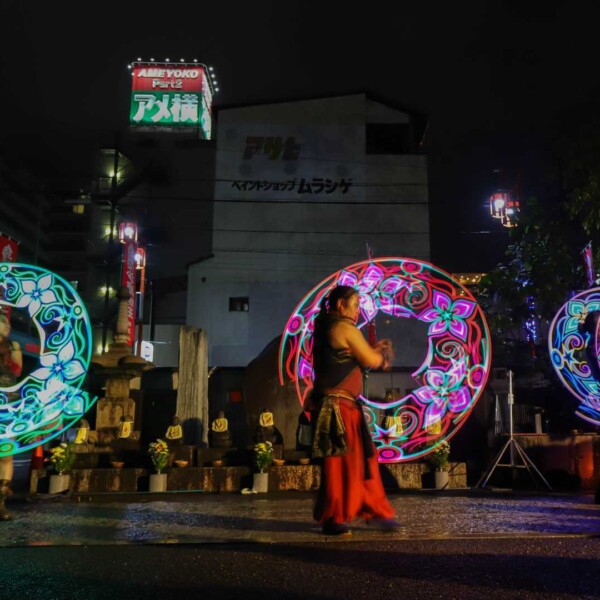 大須大道町人祭でLEDパフォーマンス