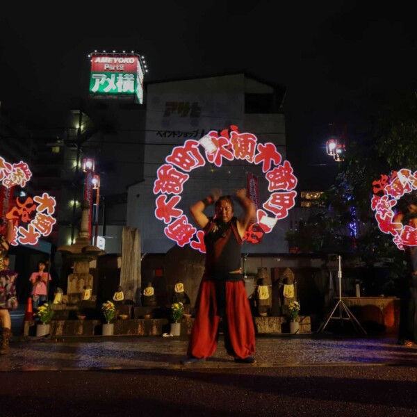 大須大道町人祭でLEDパフォーマンス