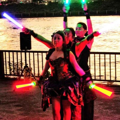 隅田川で大道芸